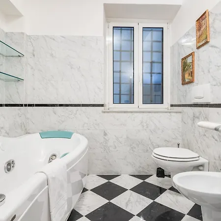 Porto Antico View Exclusive Flat With Parking Apartment *
